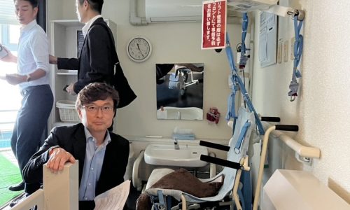 県が所有する宿泊休養施設を視察