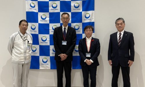 ワクチンの製造工場を視察